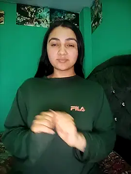 Nahiara velez online show from 06-09-26, 12:11