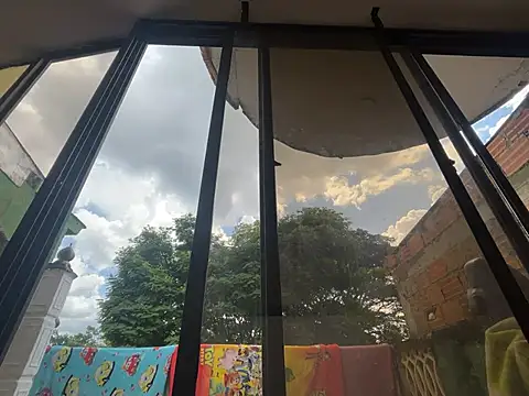 Snapshot of Candy_sexyy chatting on 01-09-25, 06:26 Candy sexyy online show from 01-09-25, 06:26