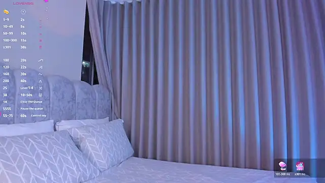 Snapshot of ashlyestone chatting on 11-14-25, 04:33 ashlyestone online show from 11-14-25, 04:33