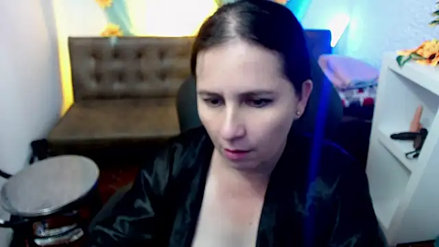 victoria jones online show from 03-19-25, 03:51