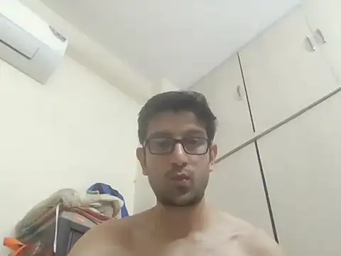 Snapshot of arjun_077 chatting on 03-12-26, 07:31 arjun 077 online show from 03-12-26, 07:31