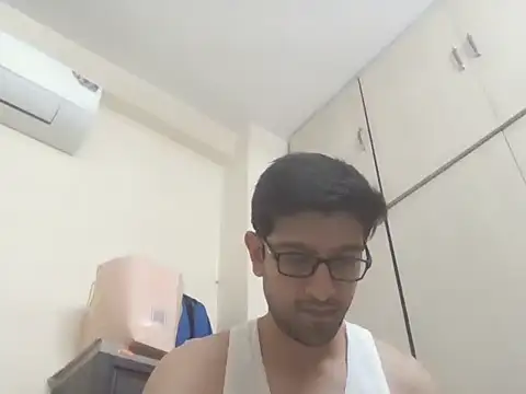 Snapshot of arjun_077 chatting on 03-19-26, 04:33 arjun 077 online show from 03-19-26, 04:33