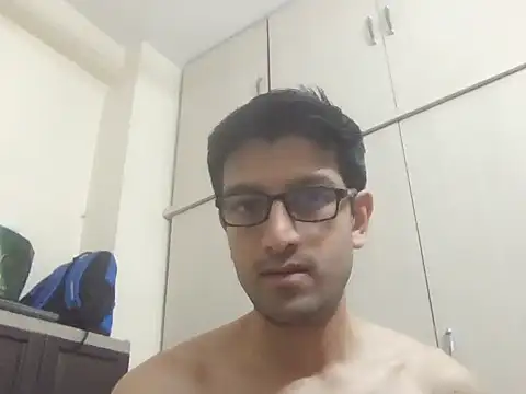 Snapshot of arjun_077 chatting on 04-11-26, 06:56 arjun 077 online show from 04-11-26, 06:56