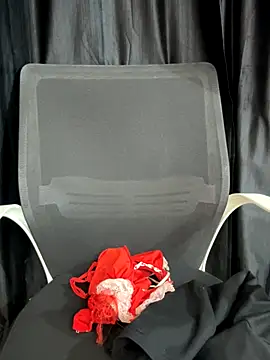 Diya Chopra online show from 11-13-25, 04:11