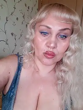 IsabellaBoni online show from 03-21-26, 07:13