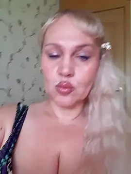 Snapshot of IsabellaBoni chatting on 05-15-26, 07:15 IsabellaBoni online show from 05-15-26, 07:15