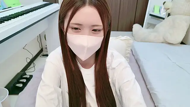 Snapshot of -SHINON- chatting on 02-09-25, 08:54 -SHINON- online show from 02-09-25, 08:54