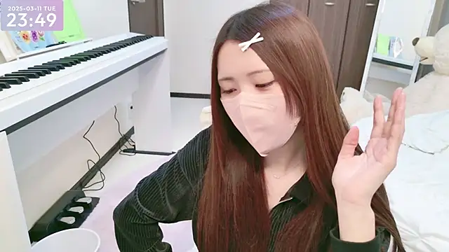 Snapshot of -SHINON- chatting on 03-11-25, 02:51 -SHINON- online show from 03-11-25, 02:51