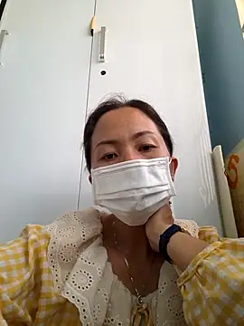 Snapshot of Baby-sexytits18 chatting on 03-13-25, 05:22 Baby-sexytits18 online show from 03-13-25, 05:22