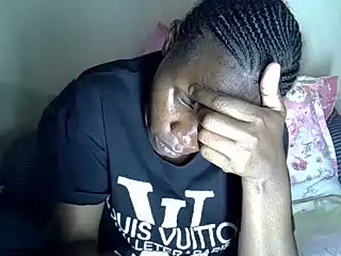 Sweet serah online show from 03-15-25, 06:10