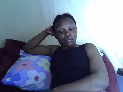 Sweet serah online show from 12-15-25, 05:23