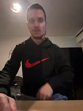 Snapshot of BWC69_69_69 chatting on 12-25-24, 02:13 BWC69 69 69 online show from 12-25-24, 02:13