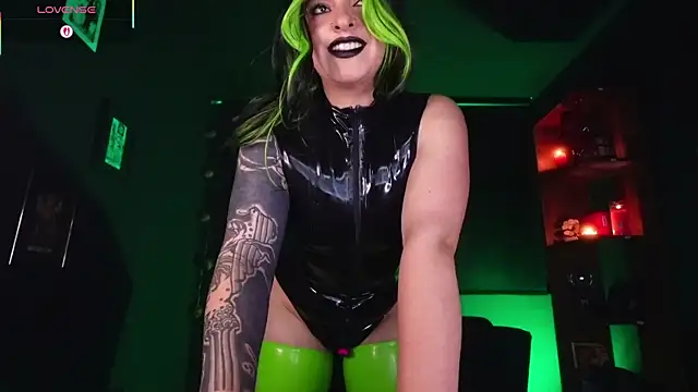 YourMissAlice online show from 11-09-25, 08:18