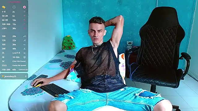 bray hotboy777 online show from 01-02-25, 04:46