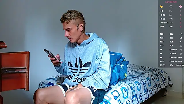 bray hotboy777 online show from 10-23-25, 01:32