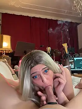 FoxyandTed online show from 02-18-26, 04:58