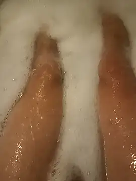 Snapshot of franko1987 chatting on 01-11-25, 04:25 franko1987 online show from 01-11-25, 04:25