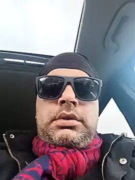 Snapshot of franko1987 chatting on 03-14-25, 07:48 franko1987 online show from 03-14-25, 07:48