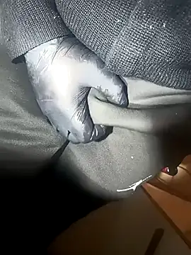 Snapshot of franko1987 chatting on 03-15-25, 05:41 franko1987 online show from 03-15-25, 05:41