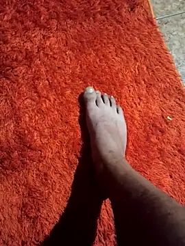 Snapshot of franko1987 chatting on 09-16-25, 02:12 franko1987 online show from 09-16-25, 02:12