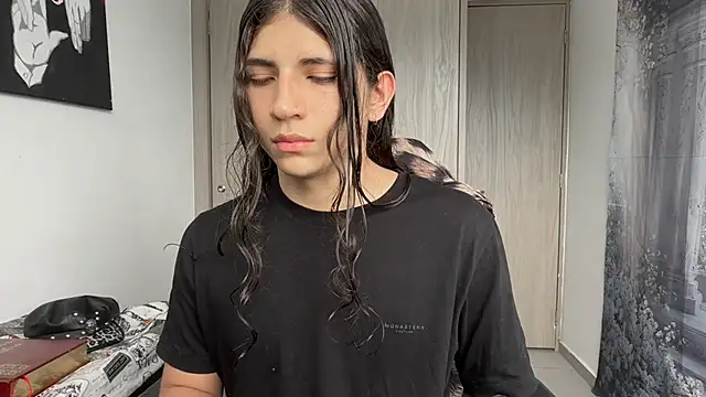 gabriel  manson online show from 04-12-26, 08:58