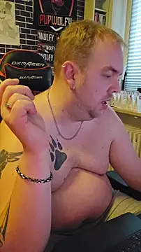 PupW0lfy online show from 12-17-25, 09:48