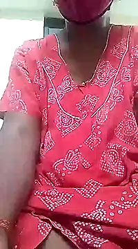 Snapshot of Tamil--Rani chatting on 01-10-25, 09:13 Tamil--Rani online show from 01-10-25, 09:13