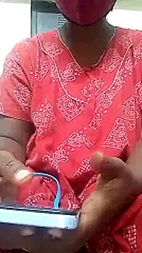 Snapshot of Tamil--Rani chatting on 01-10-25, 12:15 Tamil--Rani online show from 01-10-25, 12:15