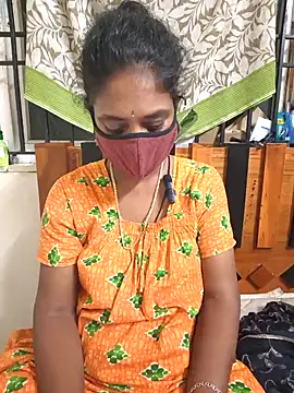 Snapshot of Tamil--Rani chatting on 01-31-25, 04:27 Tamil--Rani online show from 01-31-25, 04:27