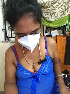 Snapshot of Tamil--Rani chatting on 02-02-25, 09:34 Tamil--Rani online show from 02-02-25, 09:34