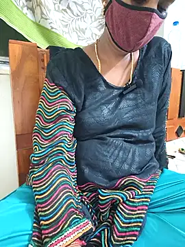 Snapshot of Tamil--Rani chatting on 02-04-25, 01:48 Tamil--Rani online show from 02-04-25, 01:48