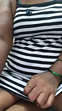 Snapshot of Tamil--Rani chatting on 02-23-25, 12:59 Tamil--Rani online show from 02-23-25, 12:59