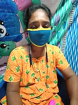 Snapshot of Tamil--Rani chatting on 03-14-25, 03:36 Tamil--Rani online show from 03-14-25, 03:36