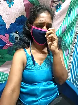 Snapshot of Tamil--Rani chatting on 03-20-25, 05:04 Tamil--Rani online show from 03-20-25, 05:04