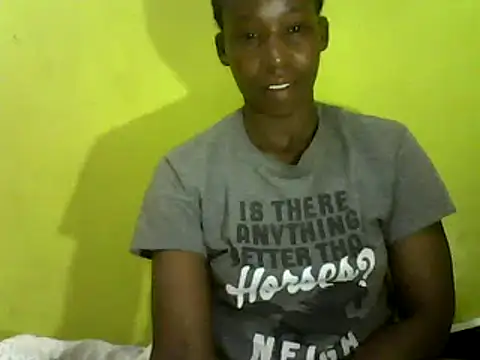 Snapshot of Claris2 chatting on 01-27-25, 07:35 Claris2 online show from 01-27-25, 07:35