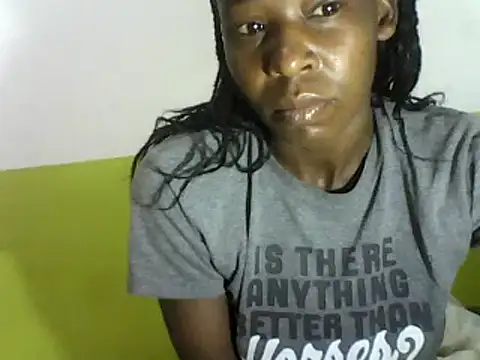 Snapshot of Claris2 chatting on 02-08-25, 03:08 Claris2 online show from 02-08-25, 03:08