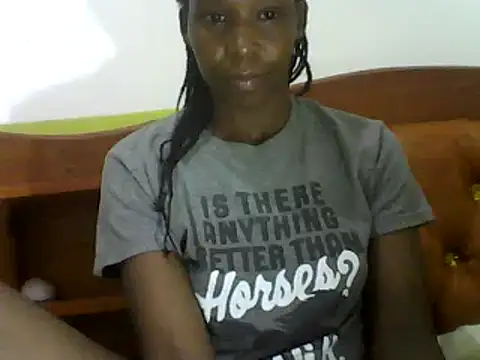 Snapshot of Claris2 chatting on 03-12-25, 07:59 Claris2 online show from 03-12-25, 07:59