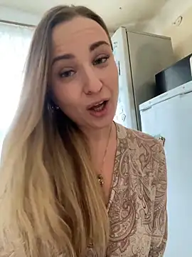 Snapshot of OlgaBuzzz chatting on 12-10-24, 05:39 OlgaBuzzz online show from 12-10-24, 05:39