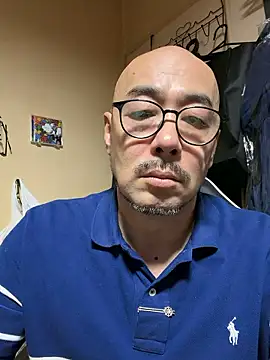 Snapshot of tsugu1105 chatting on 06-09-26, 11:55 tsugu1105 online show from 06-09-26, 11:55