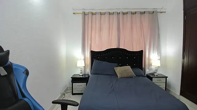 Debora brown online show from 03-08-25, 08:14