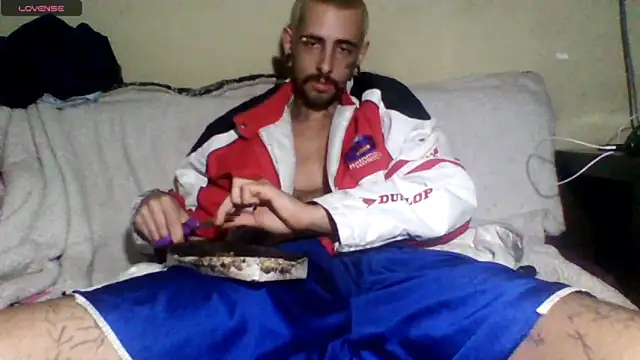 sellvageria online show from 05-19-26, 01:56