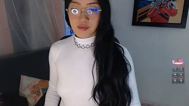 Suzanne abbey online show from 03-06-26, 12:51