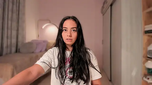 Aleja24Evans online show from 03-12-26, 01:23