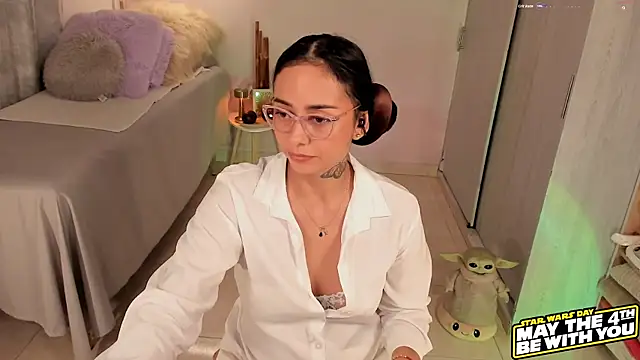 Aleja24Evans online show from 05-05-26, 02:08