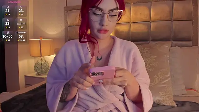 StacyRigel online show from 01-10-25, 07:35