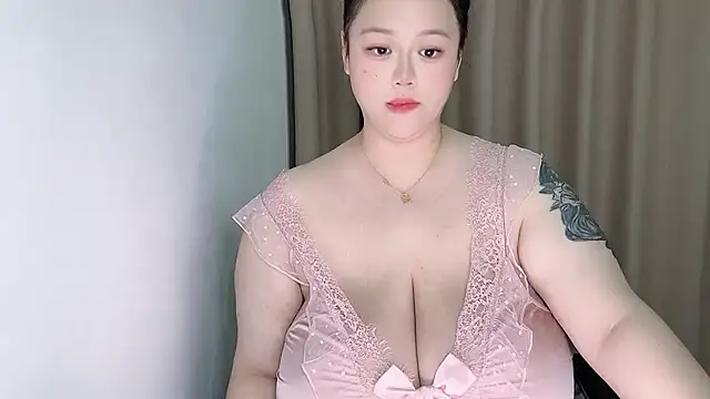 Snapshot of 520-vivo chatting on 05-07-26, 05:18 520-vivo online show from 05-07-26, 05:18
