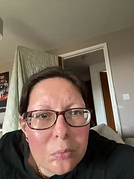 Snapshot of Ailsa_Bliss chatting on 10-04-25, 12:58 Ailsa Bliss online show from 10-04-25, 12:58