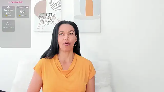 Evawalker  online show from 01-17-26, 02:44