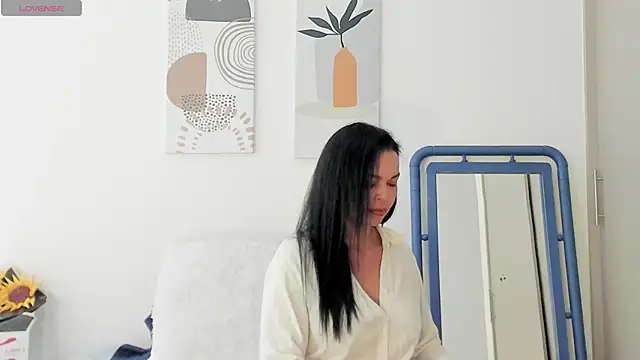 Evawalker  online show from 03-04-26, 03:07