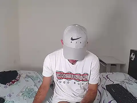 Snapshot of dirty_boy_horny chatting on 11-30-25, 09:30 dirty boy horny online show from 11-30-25, 09:30